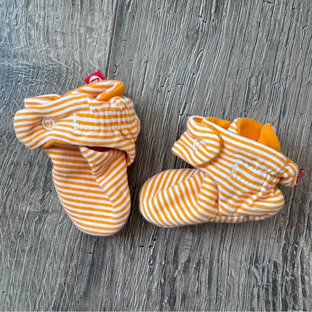 Zutano Striped Orange and White Baby Booties